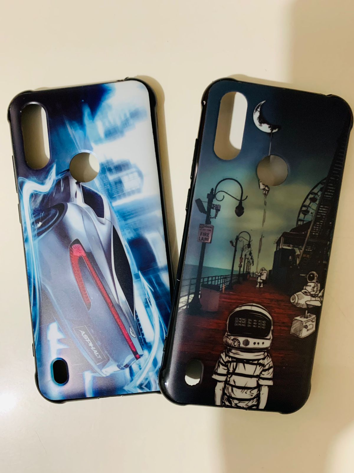 Capa Masculina Com Desenhos Motorola E6S - Capinhas para Celular - Central - unidade    Cod. CP MASC COM DESENHOS MT E6S 